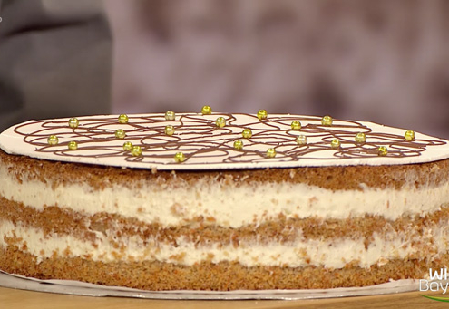 Rüblikuchen mit Karotten-Orangen-Konfitüre und Tonkabohnencreme